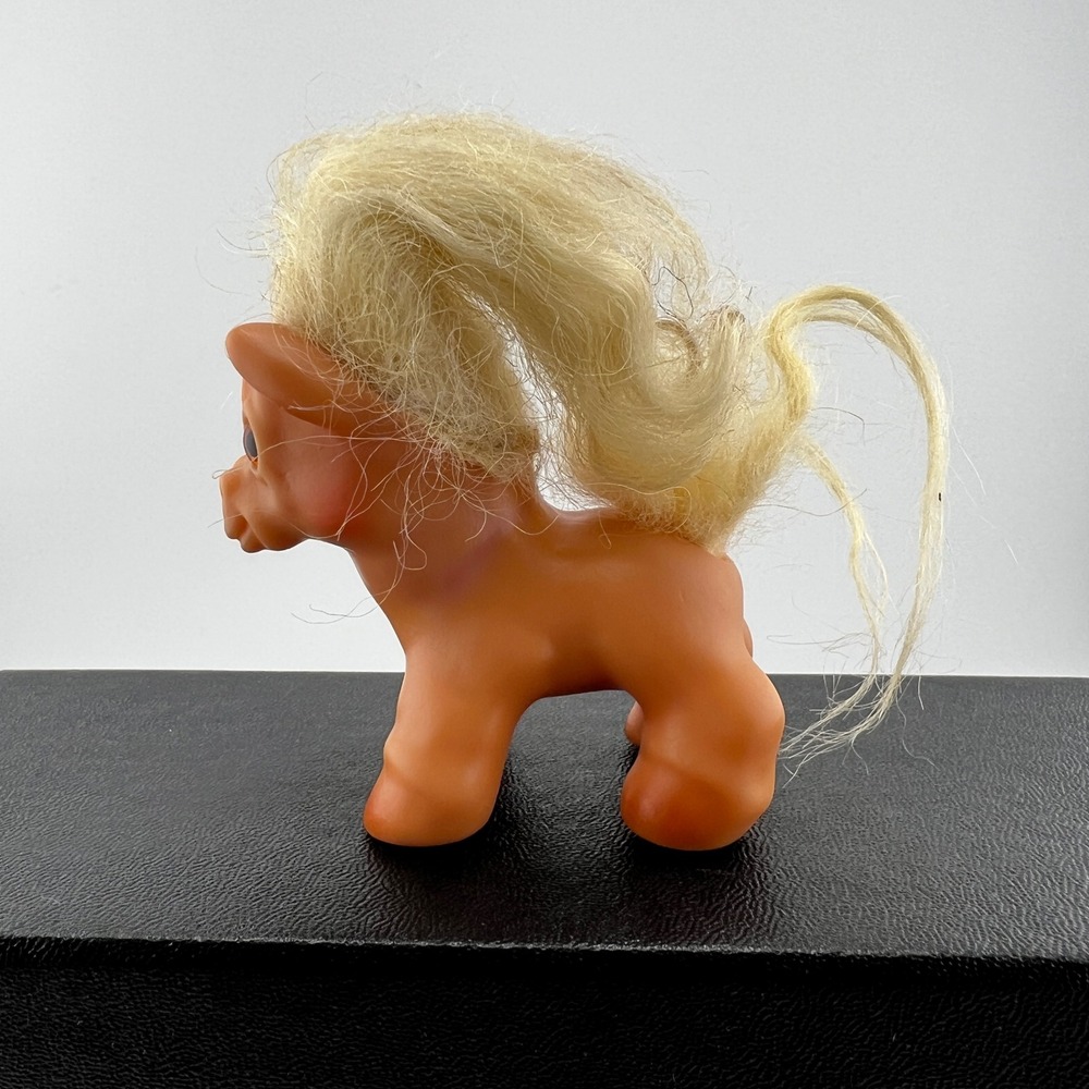 RARE Vintage Denmark Dam Troll Horse Figure Peach Vinyl Blonde Hair Amber Eyes - Picture 5 of 8
